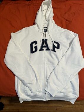 GAP White Hoodie with Navy Logo Accent